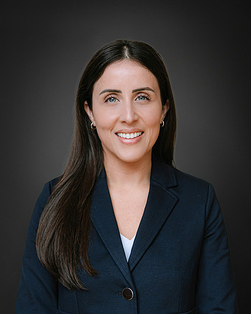 McKechnie, Alexis