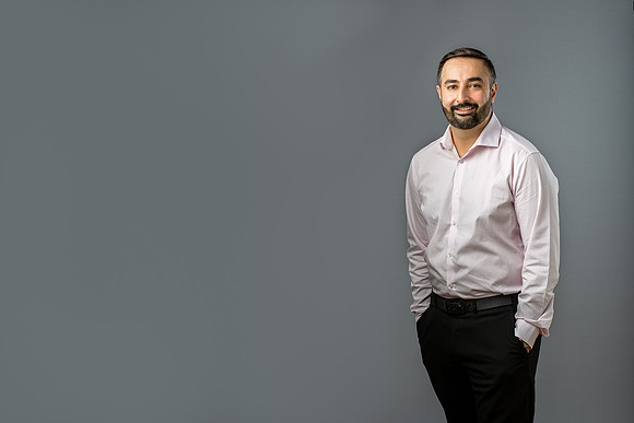 Makhni, Manmeet_8x12